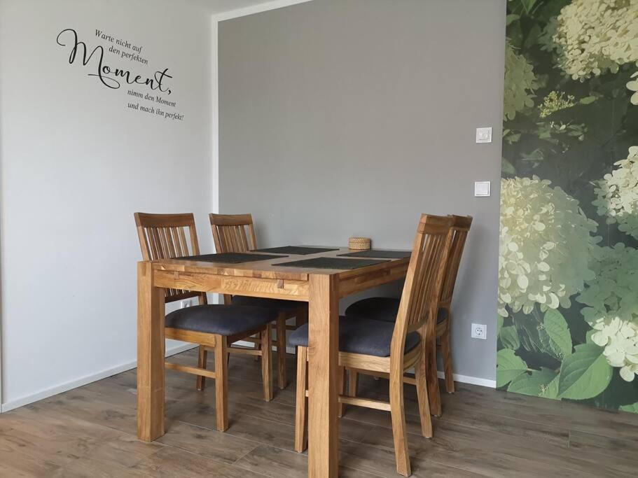 Ferienwohnung Wohnen Am Bach Haiming Exterior foto